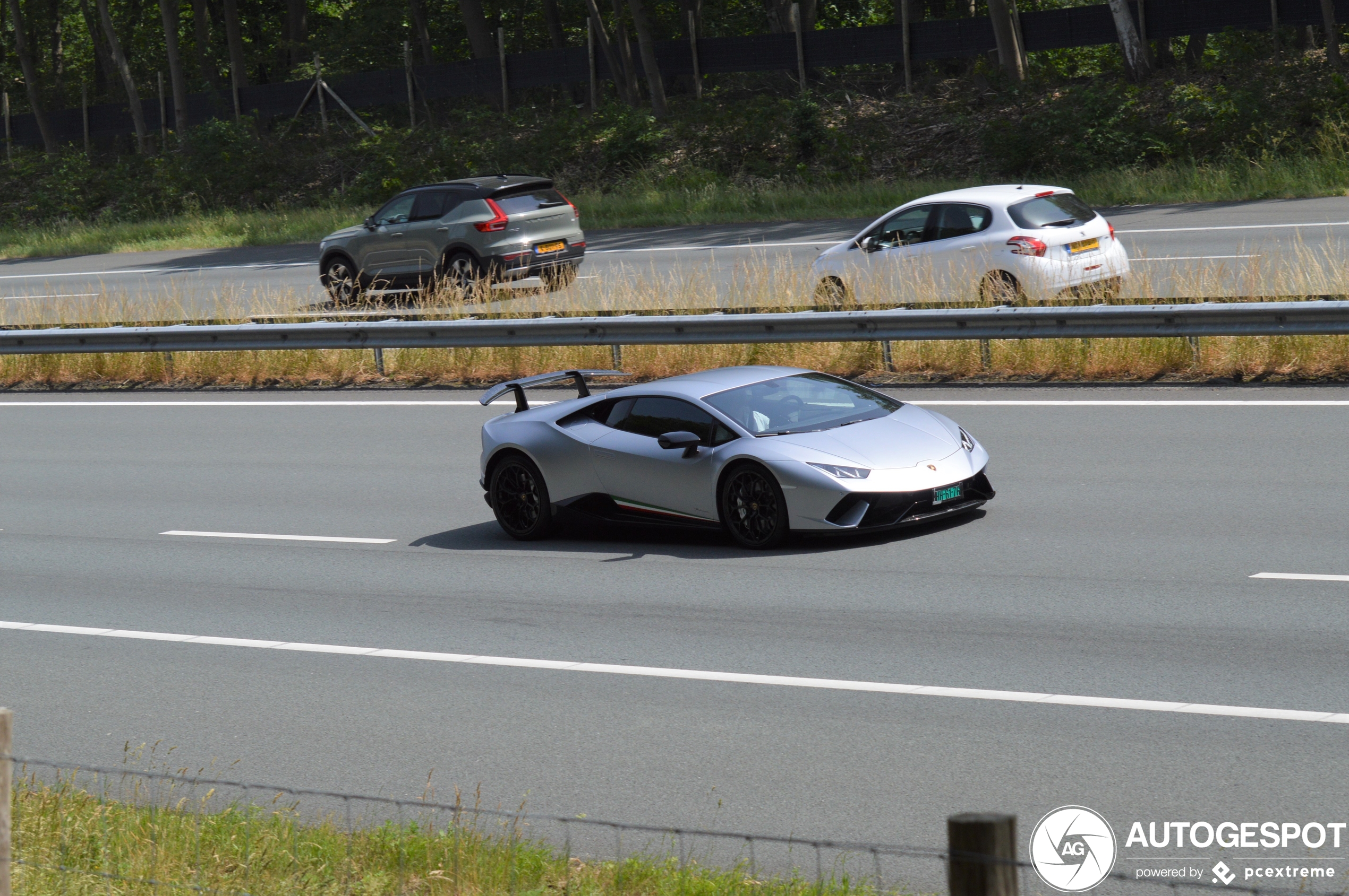 Lamborghini Huracán LP640-4 Performante