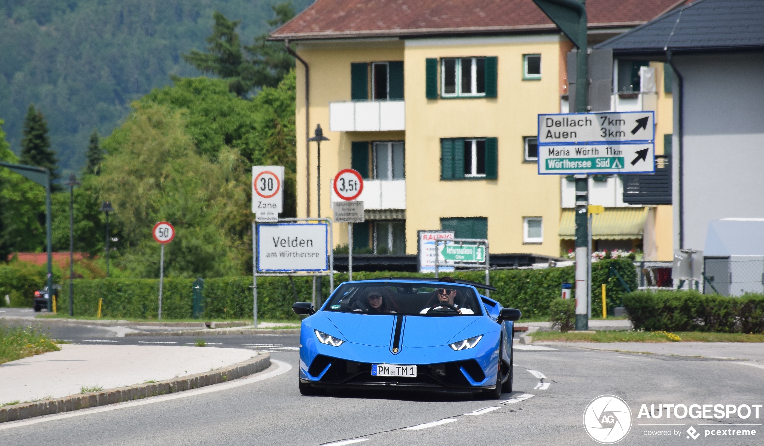 Lamborghini Huracán LP640-4 Performante Spyder