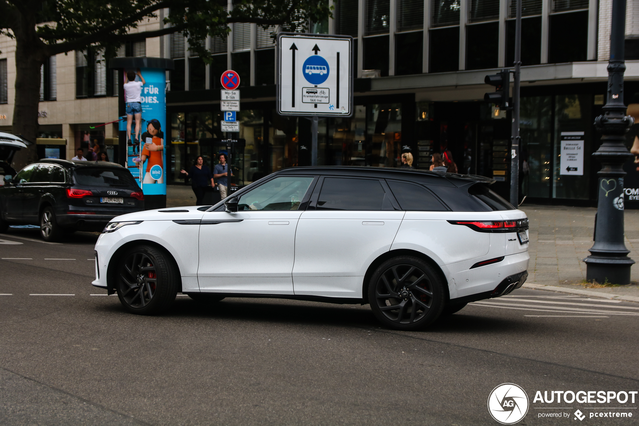 Land Rover Range Rover Velar SVAutobiography