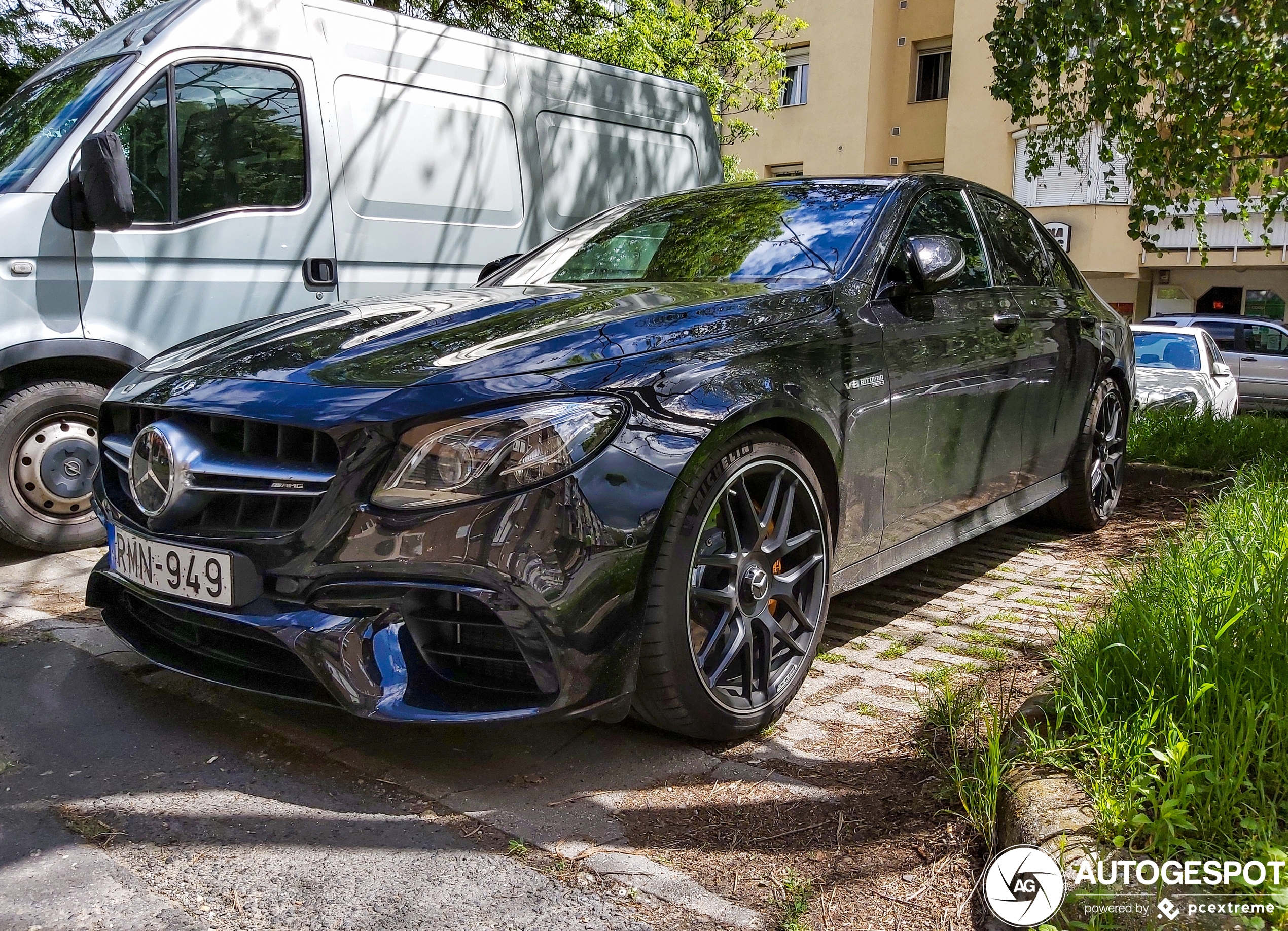 Mercedes-AMG E 63 S W213