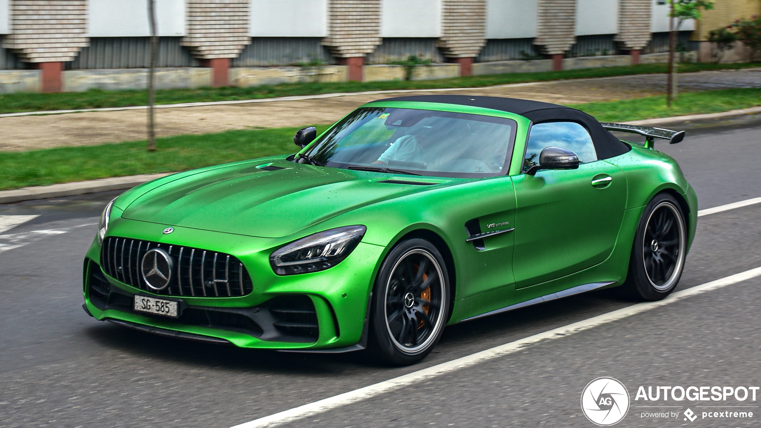 Mercedes-AMG GT R Roadster R190