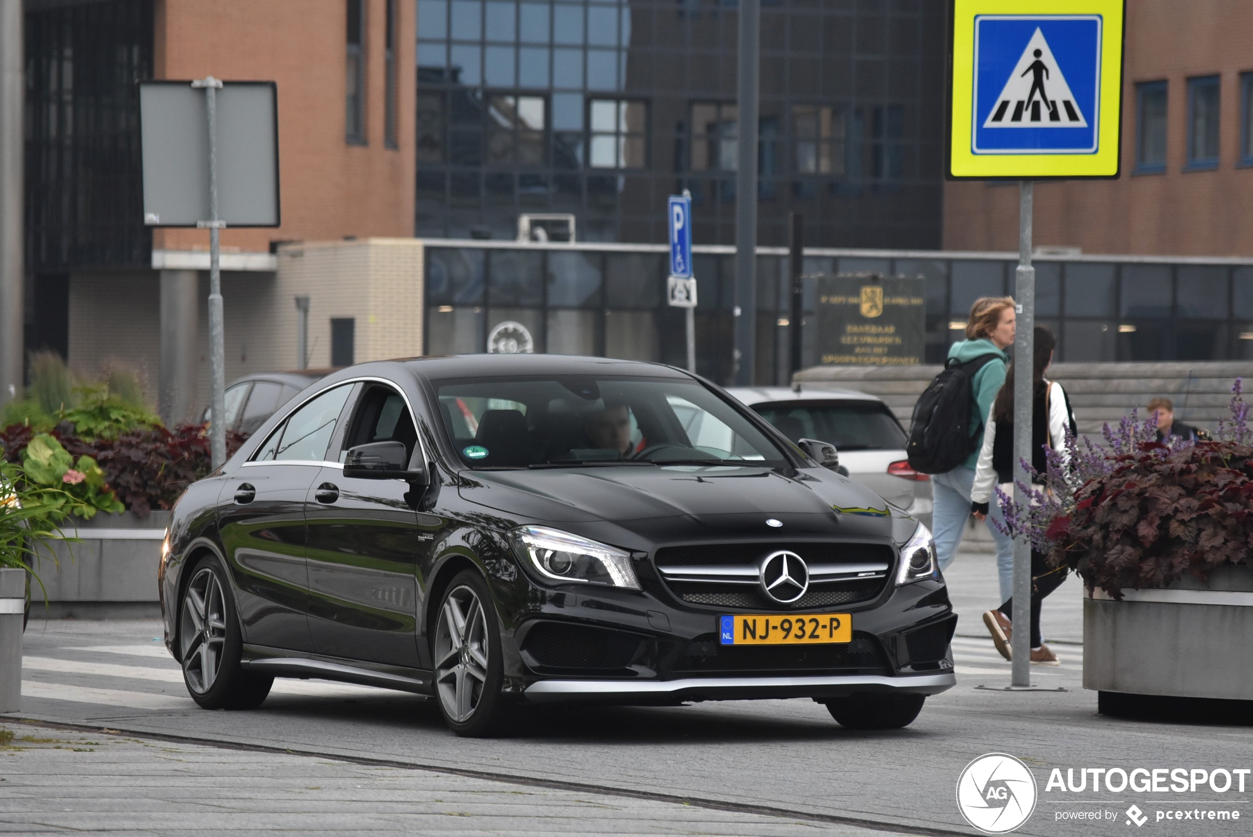 Mercedes-Benz CLA 45 AMG C117