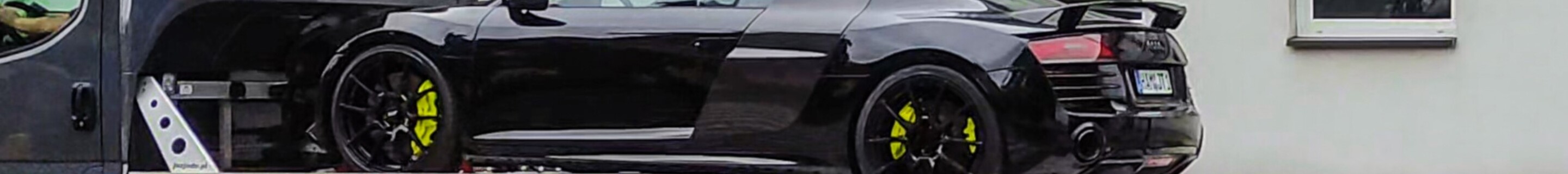 Audi R8 V10 Plus 2013