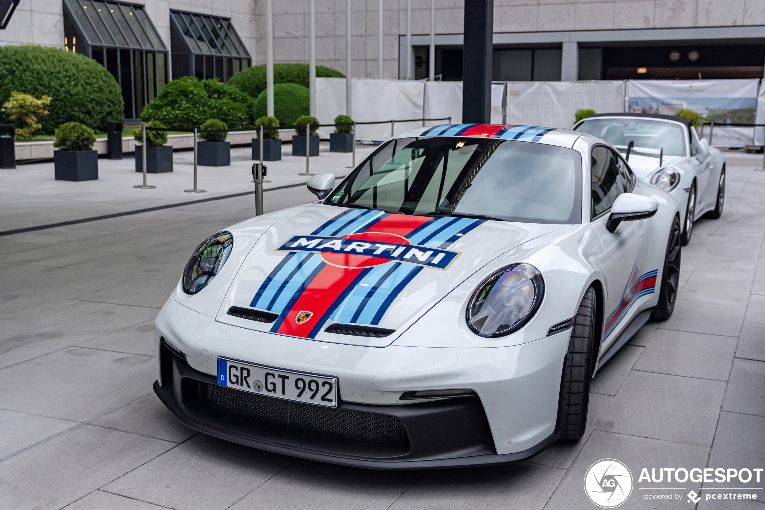 Voor het eerst Porsche 992 GT3 met Martini livery