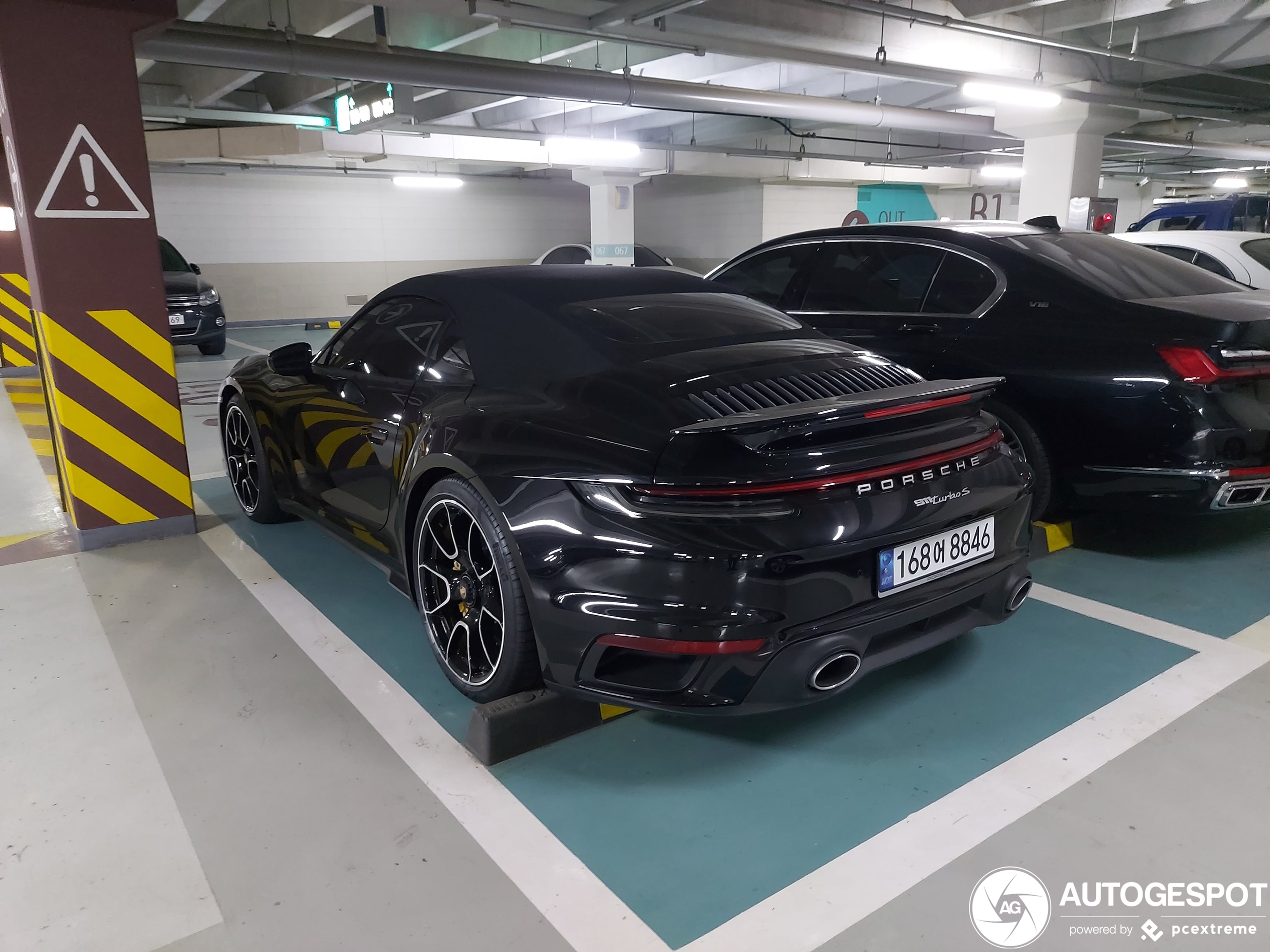 Porsche 992 Turbo S Cabriolet