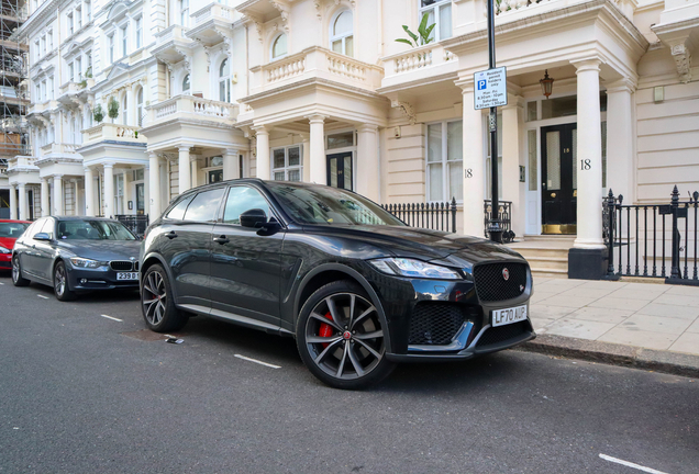 Jaguar F-PACE SVR