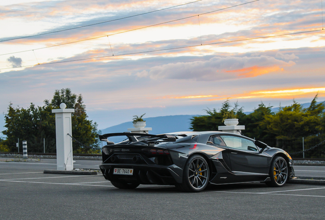 Lamborghini Aventador LP770-4 SVJ