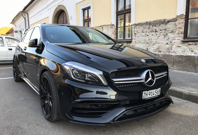 Mercedes-AMG A 45 W176 2015