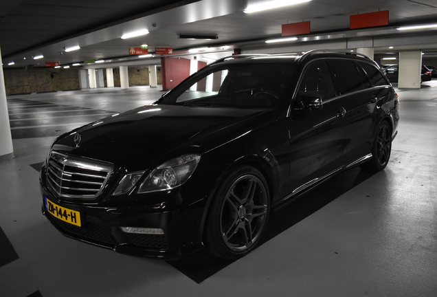 Mercedes-Benz E 63 AMG S212