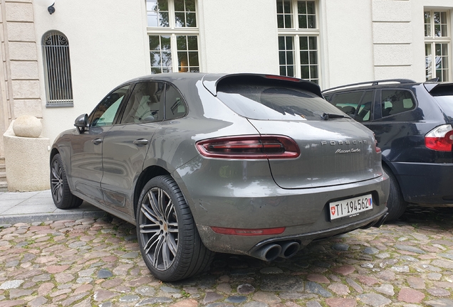 Porsche 95B Macan Turbo