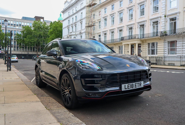 Porsche 95B Macan Turbo Exclusive Performance Edition