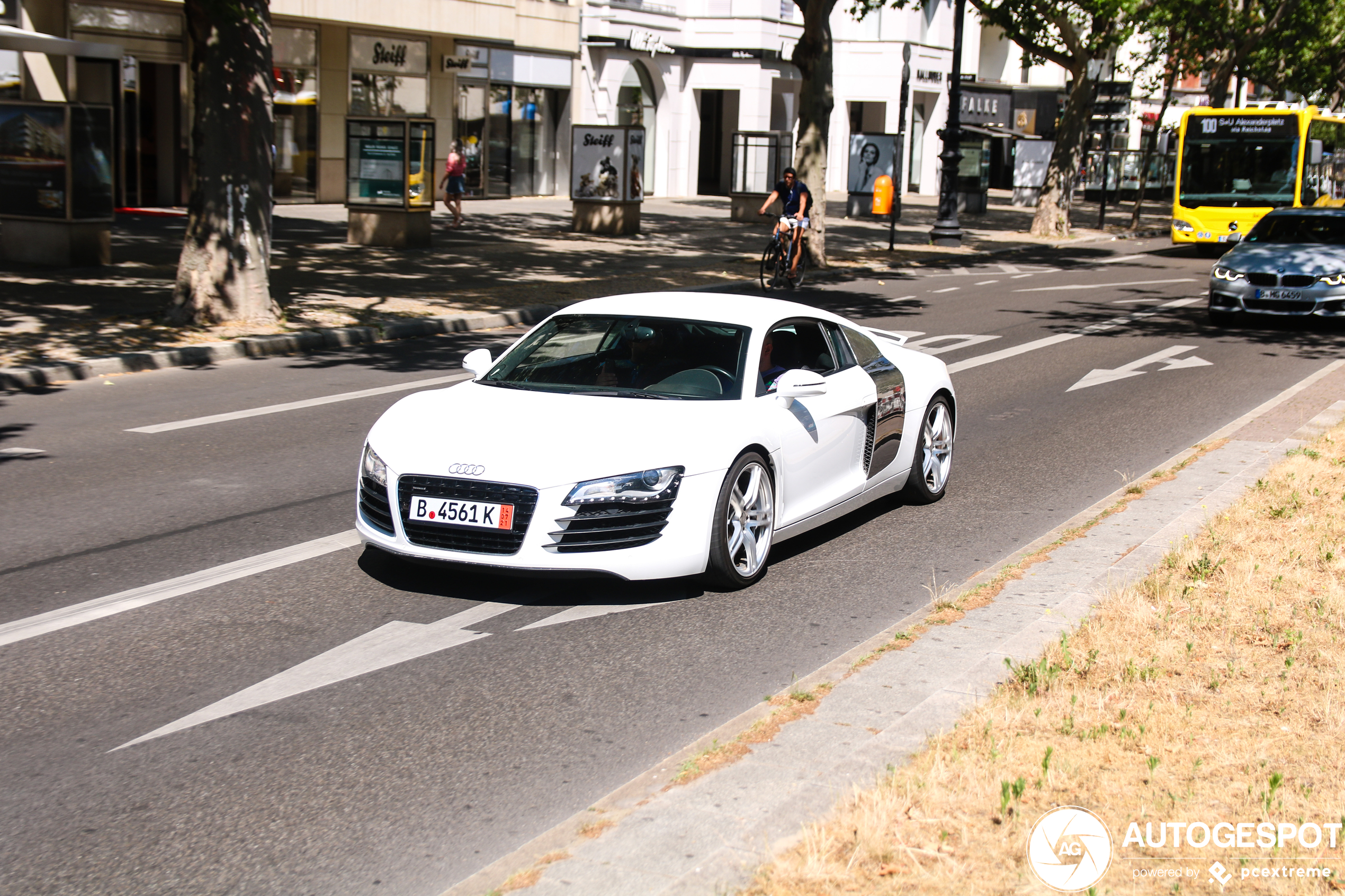 Audi R8