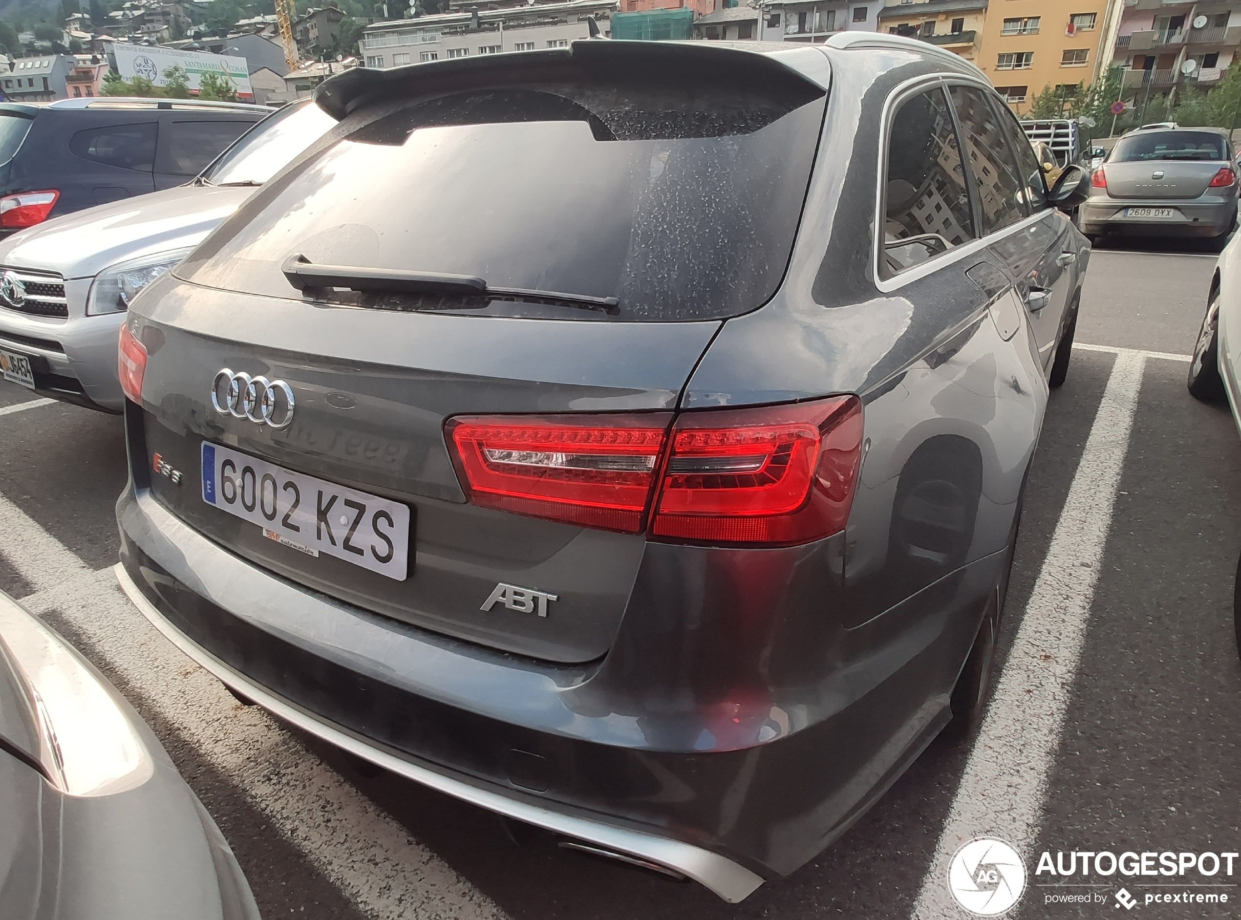 Audi RS6 Avant C7