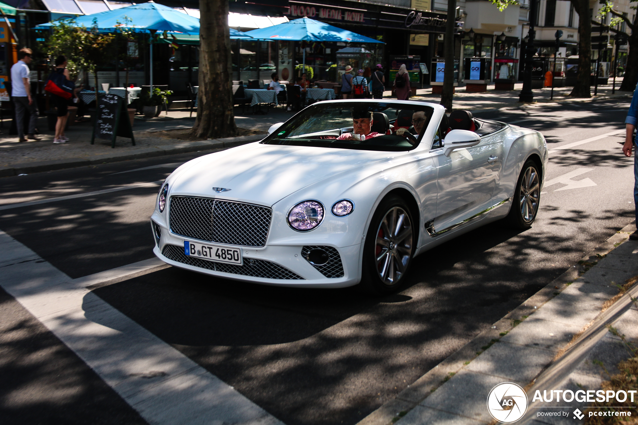 Bentley Continental GTC 2019