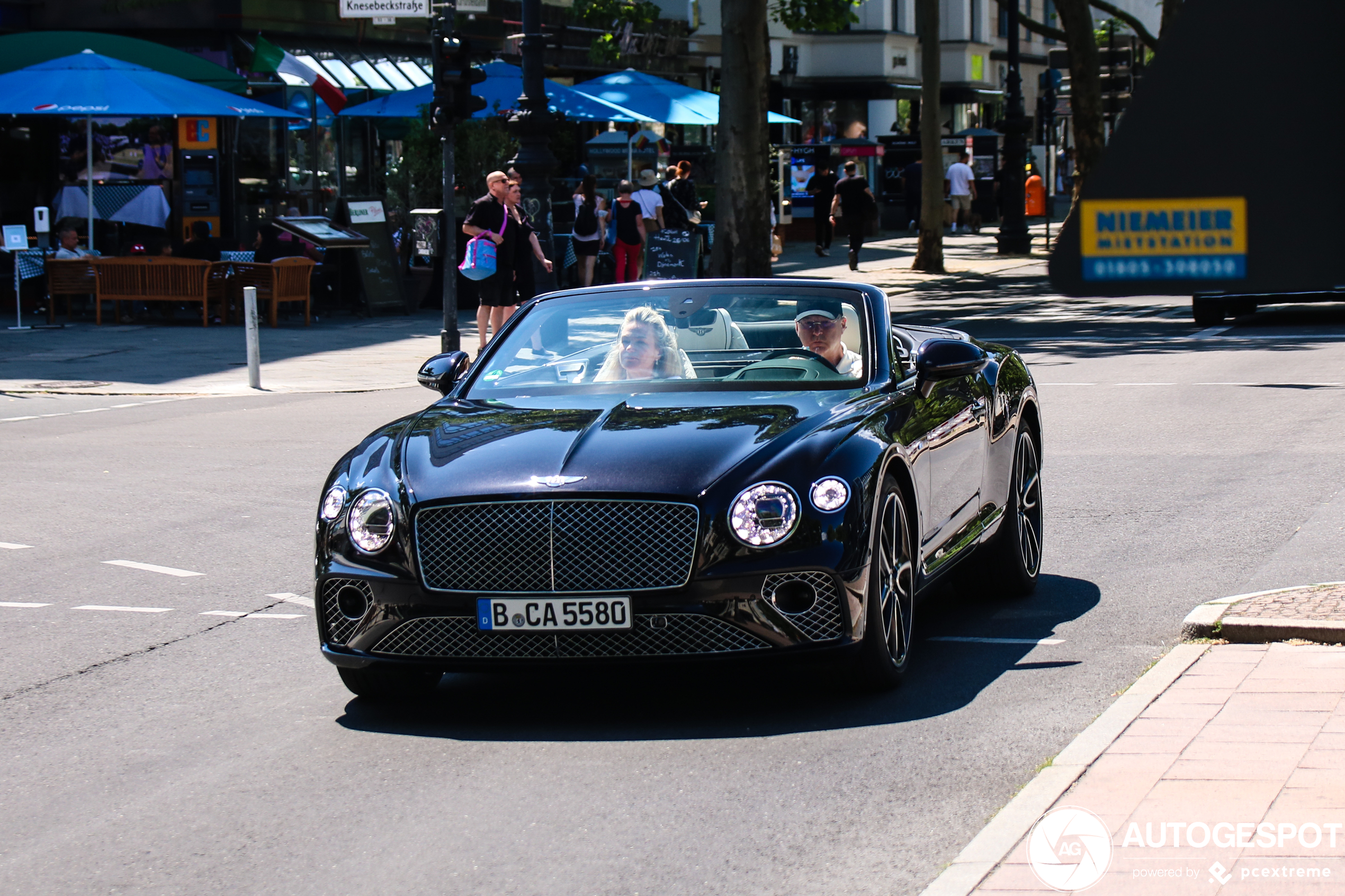 Bentley Continental GTC V8 2020