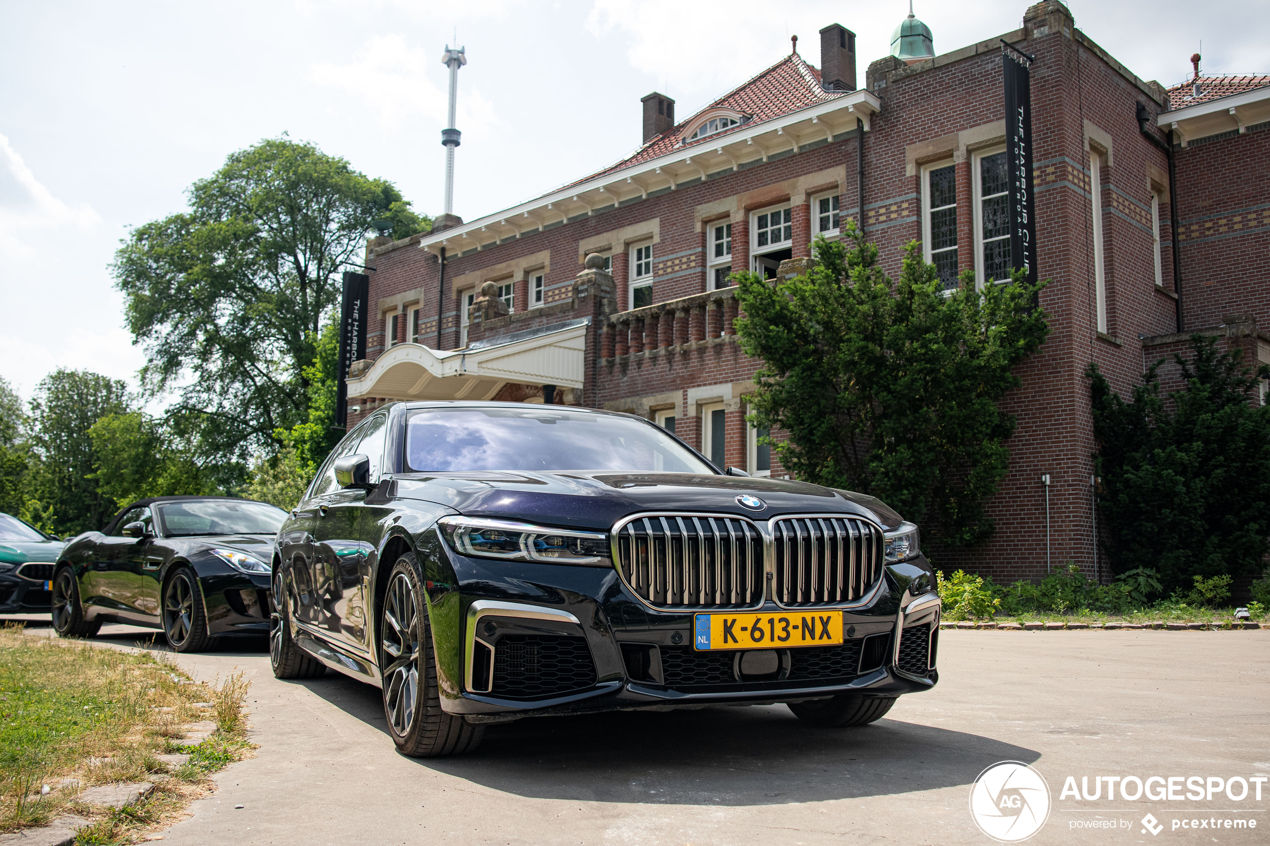 BMW M760Li xDrive 2019