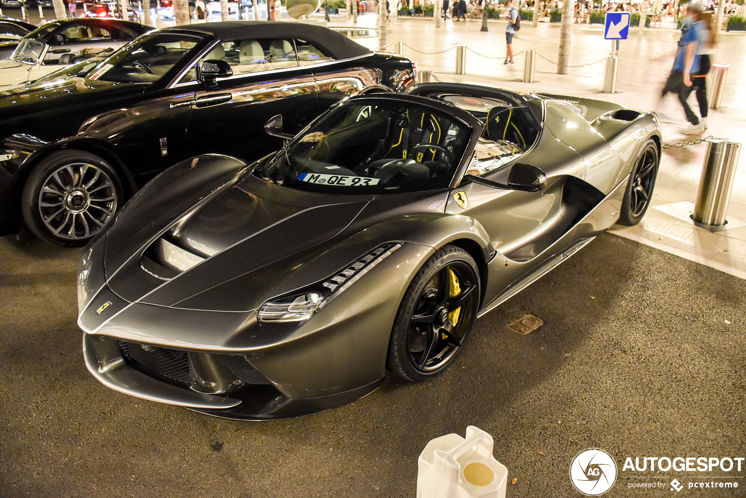 Ferrari LaFerrari Aperta