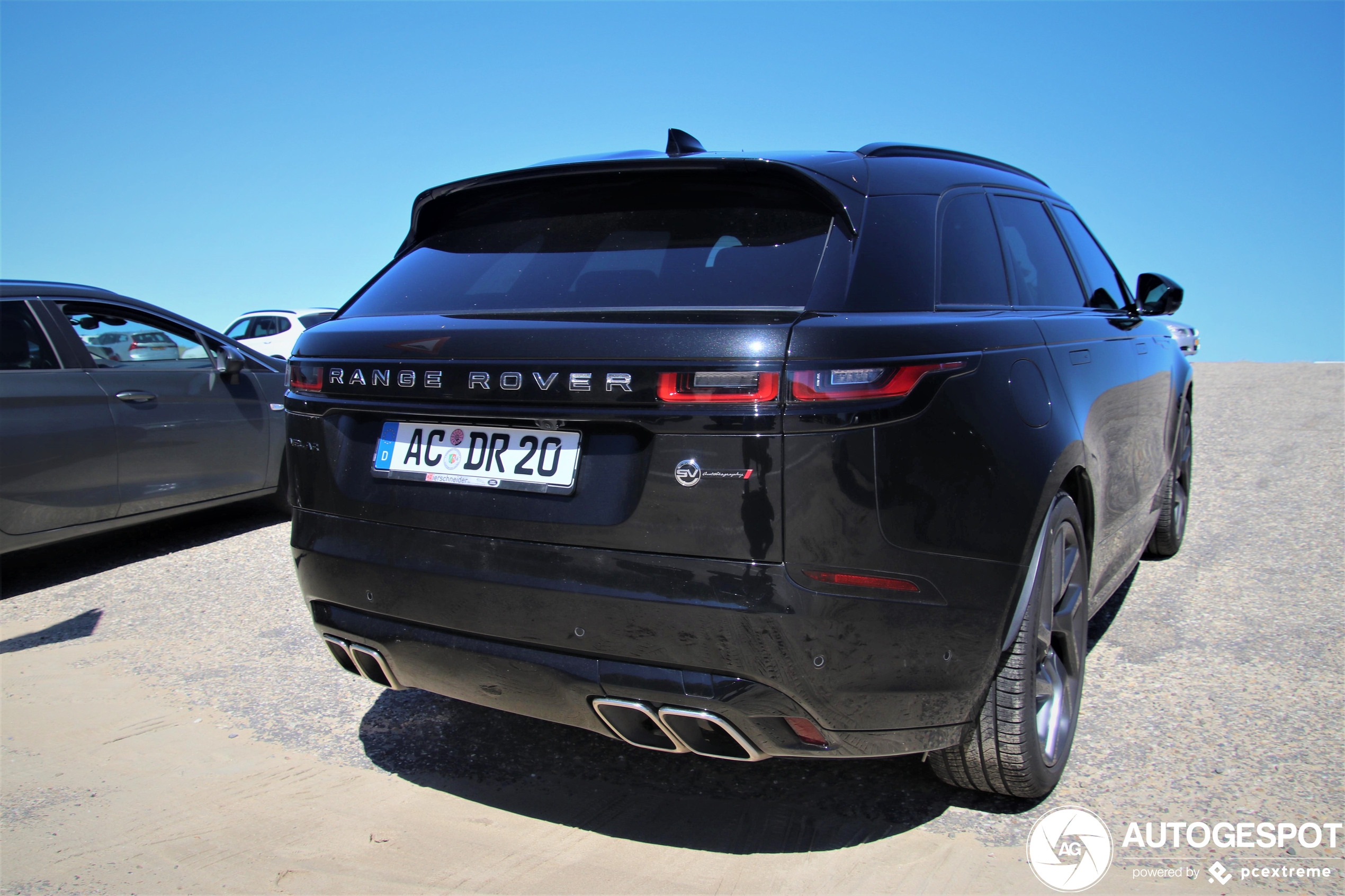 Land Rover Range Rover Velar SVAutobiography