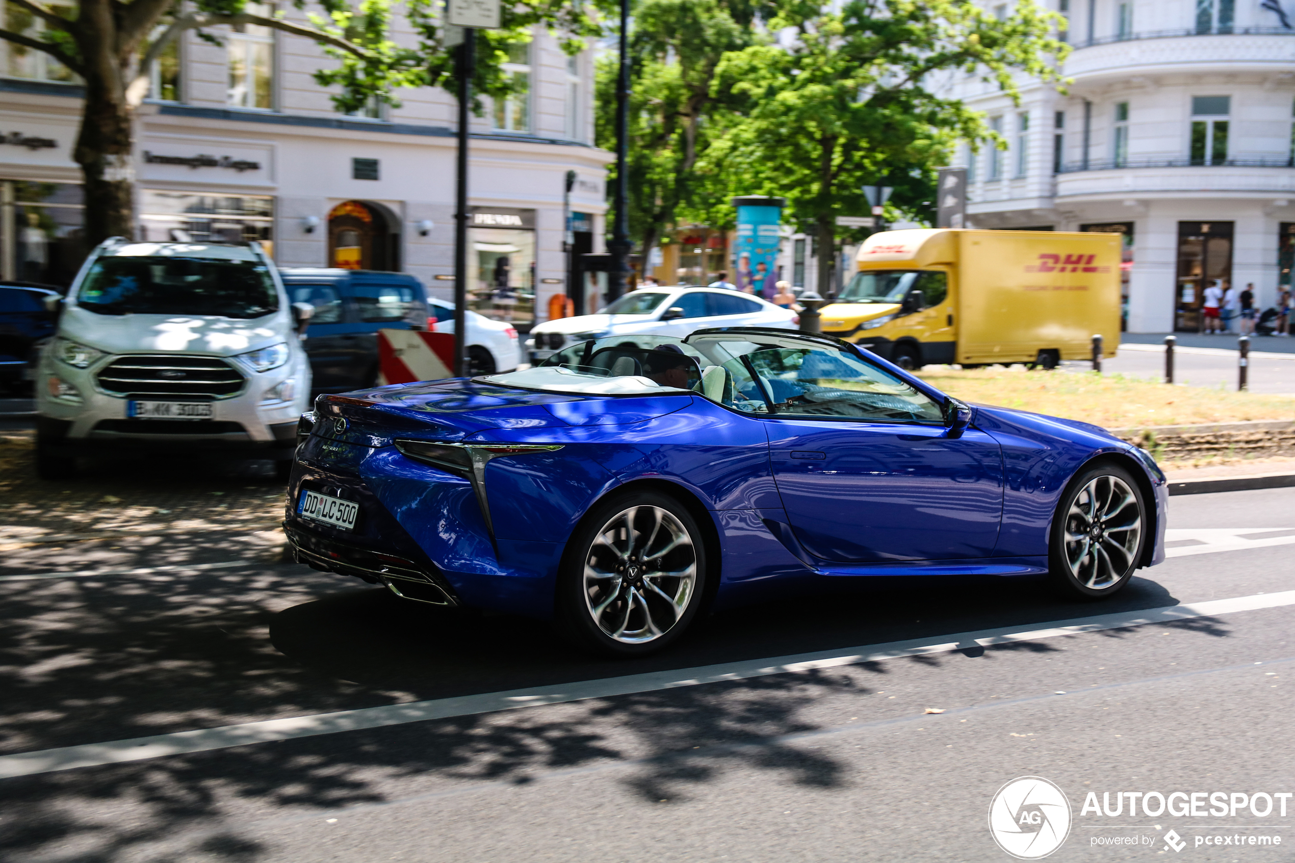 Lexus LC 500 Convertible Regatta Edition