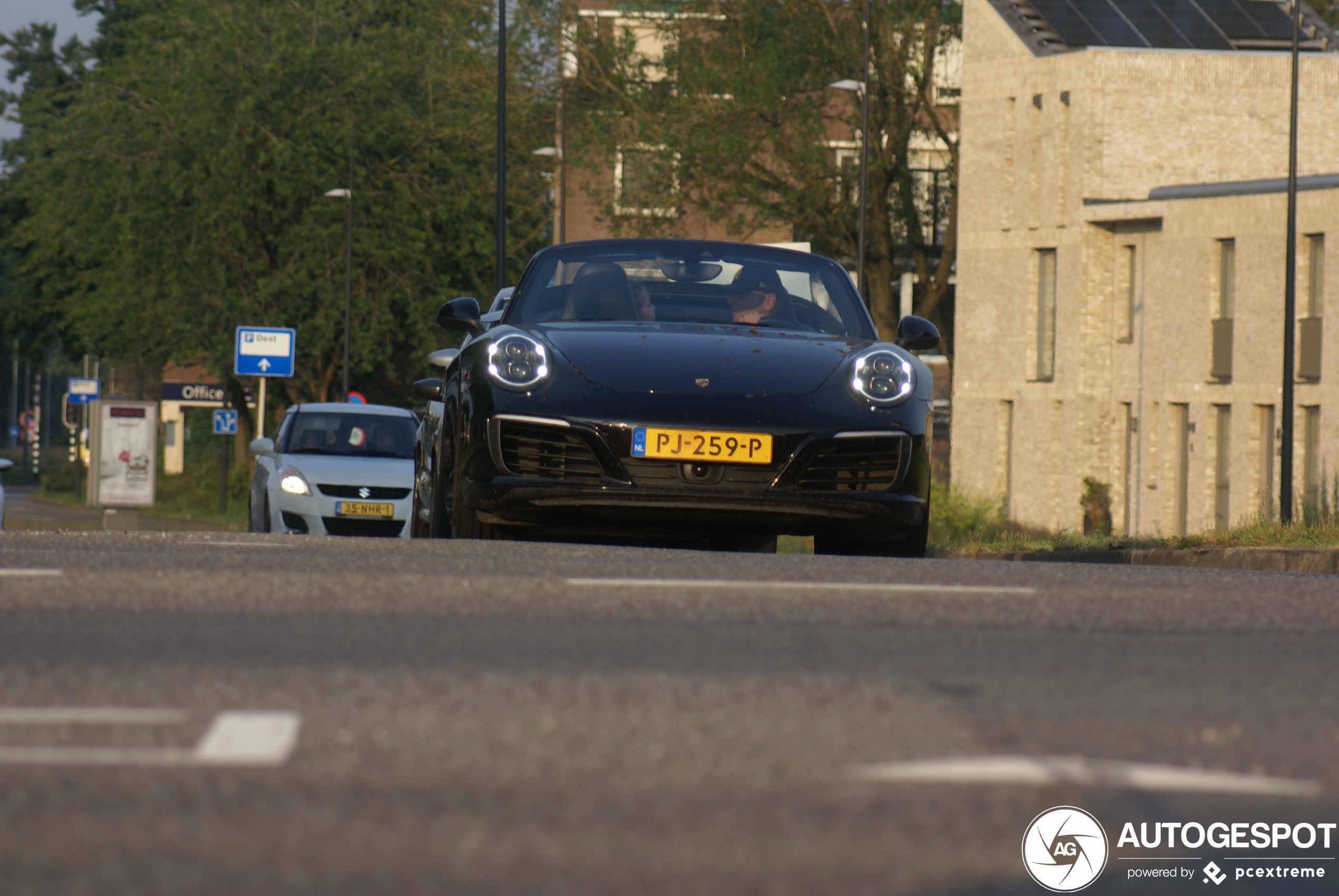 Porsche 991 Carrera 4S Cabriolet MkII