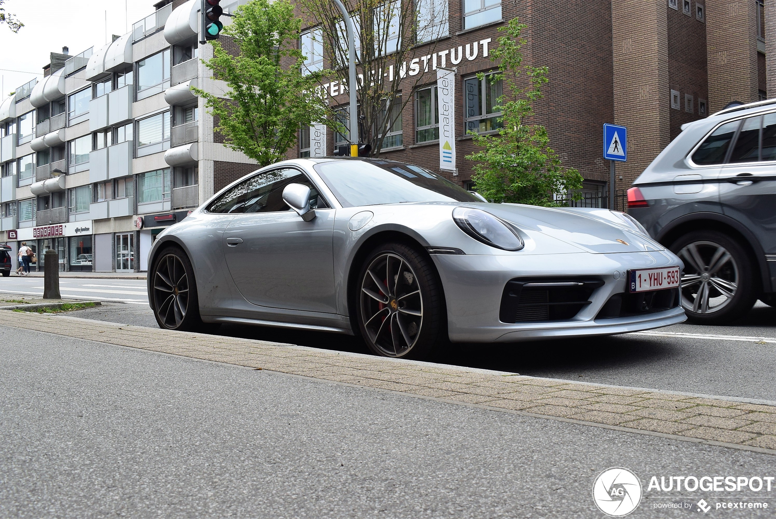 Porsche 992 Carrera 4S