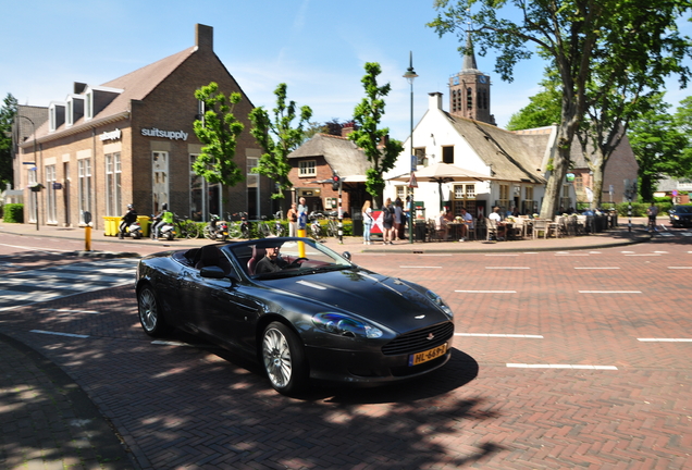 Aston Martin DB9 Volante