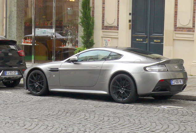 Aston Martin V12 Vantage S