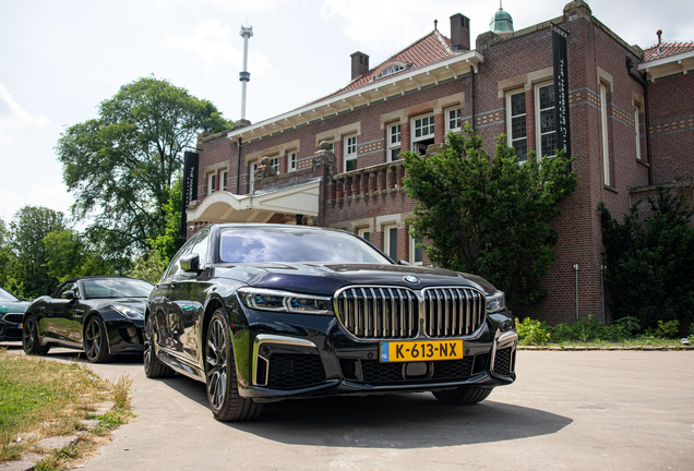 BMW M760Li xDrive 2019