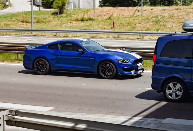 Ford Mustang Shelby GT350 2015