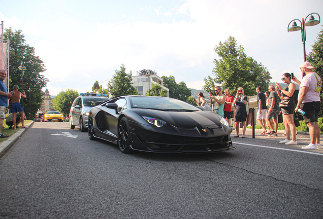 Lamborghini Aventador LP770-4 SVJ