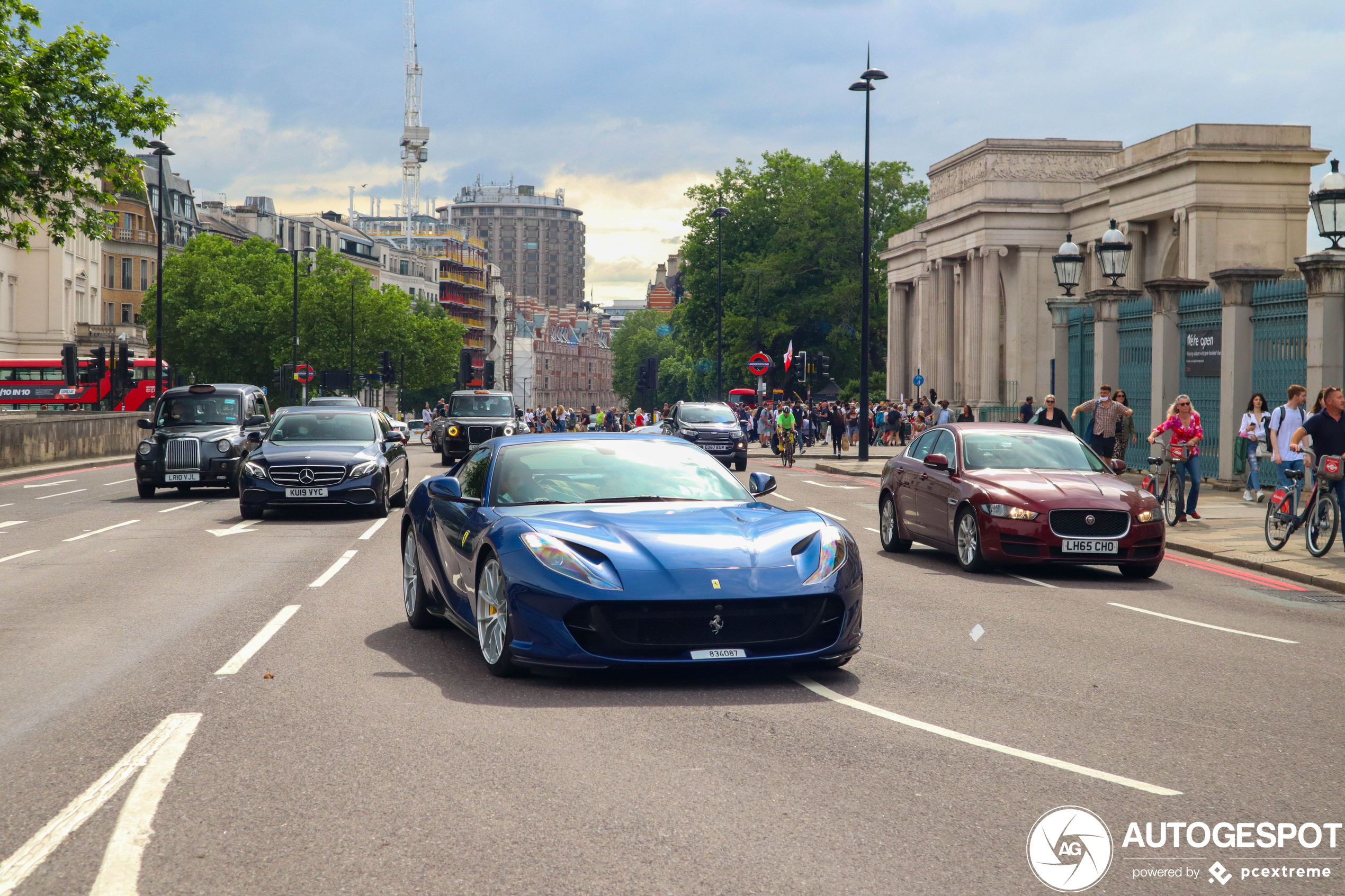 Ferrari 812 Superfast