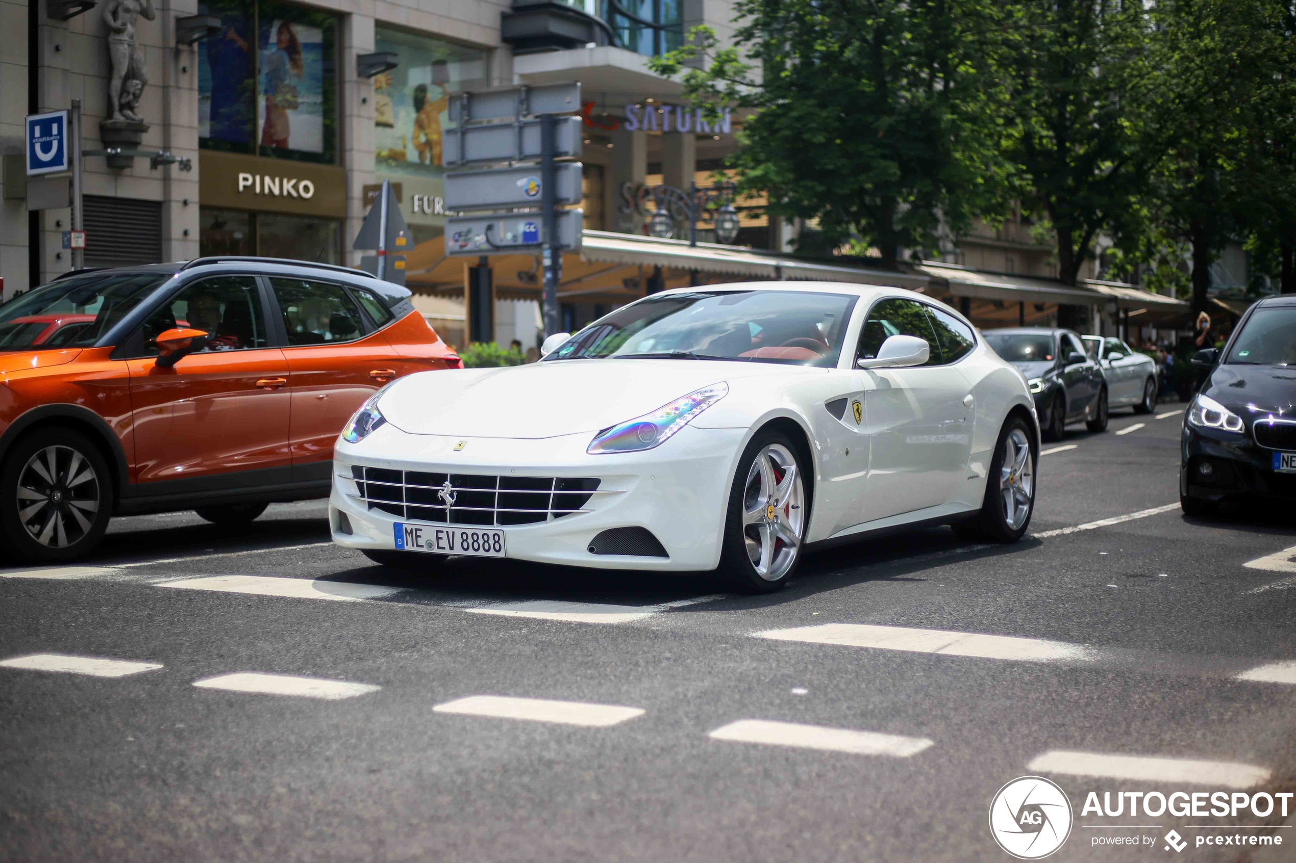 Ferrari FF