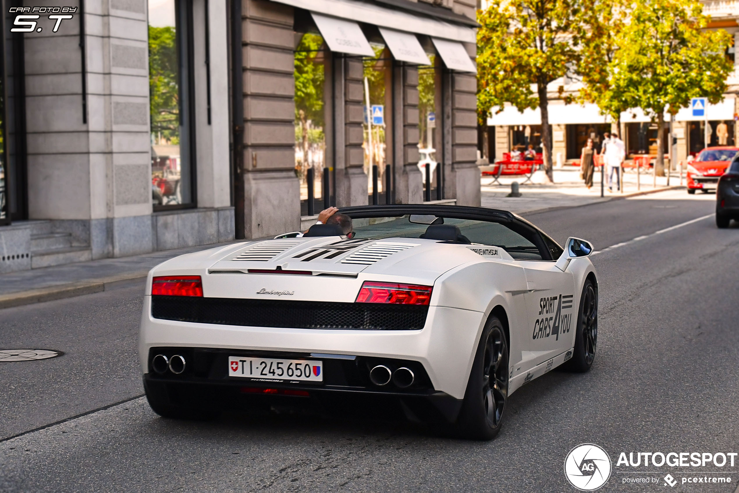 Lamborghini Gallardo LP560-4 Spyder