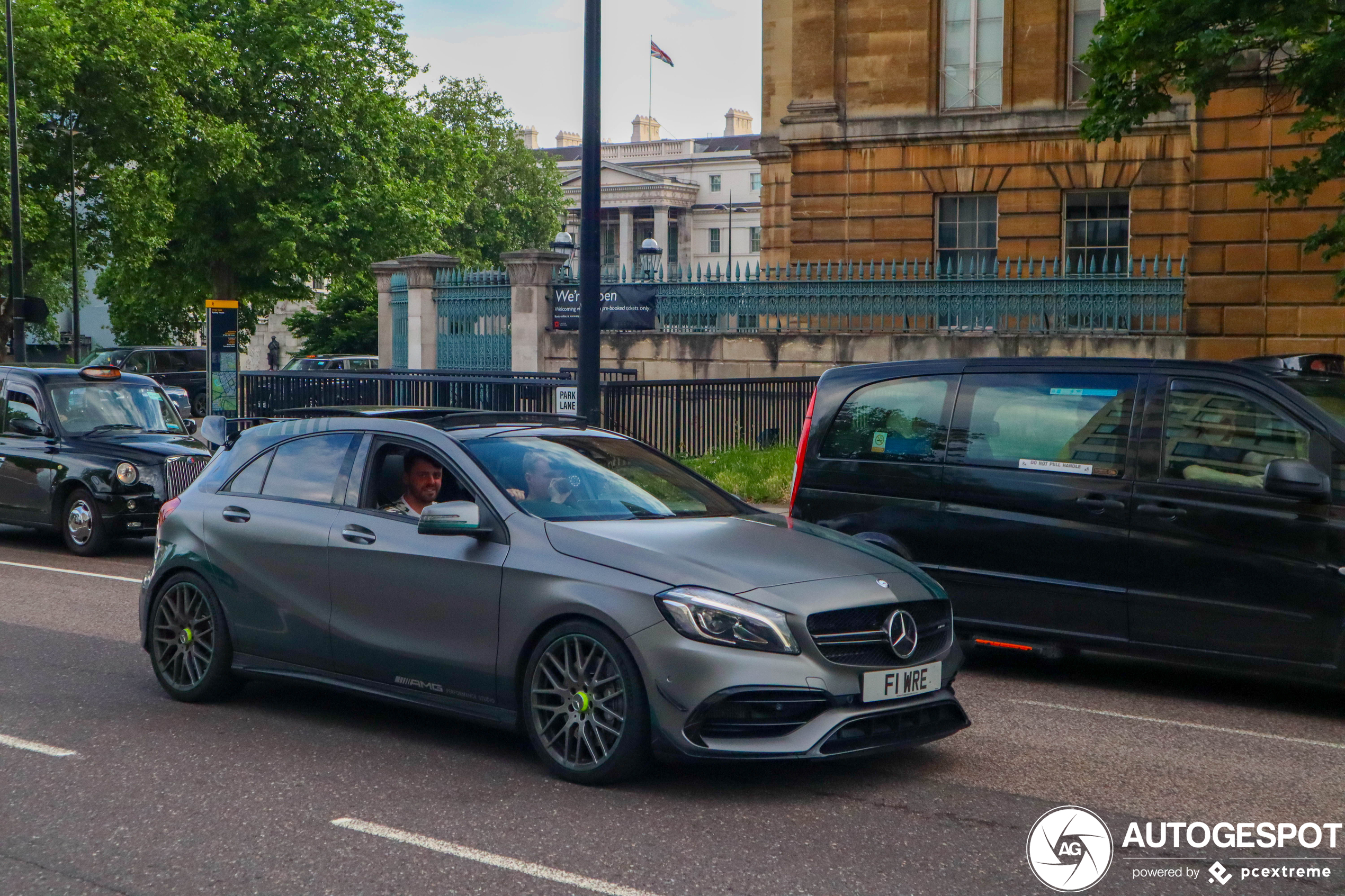 Mercedes-AMG A 45 W176 Petronas 2015 World Champions Edition