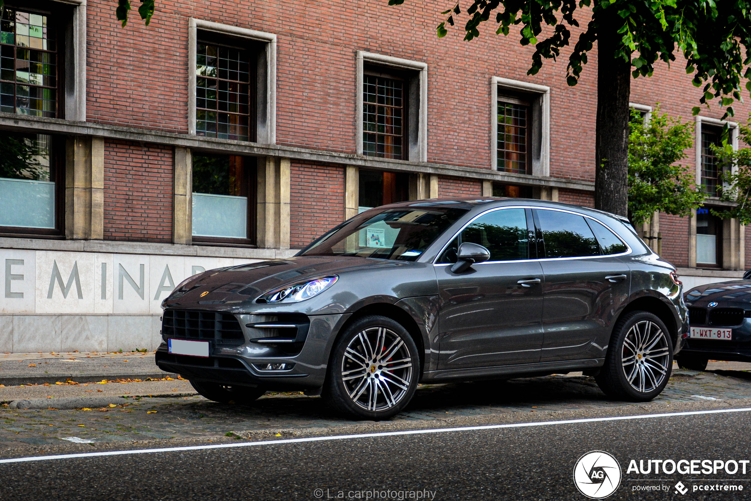 Porsche 95B Macan Turbo