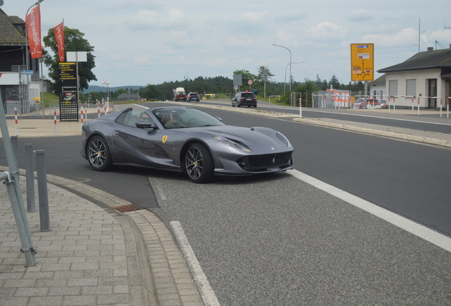 Ferrari 812 GTS