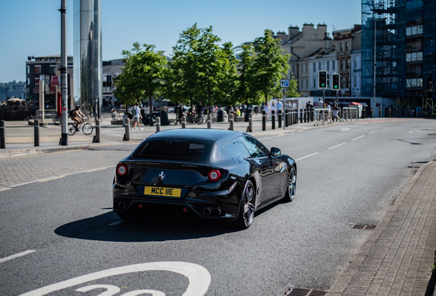 Ferrari FF