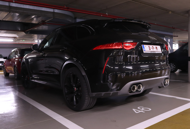 Jaguar F-PACE SVR