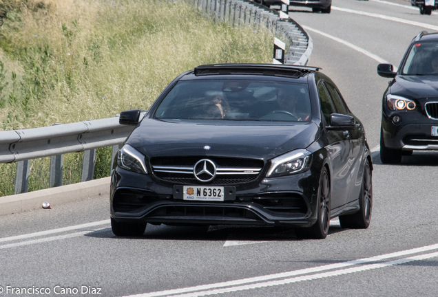 Mercedes-AMG A 45 W176 2015