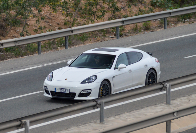 Porsche 970 Panamera Turbo MkI