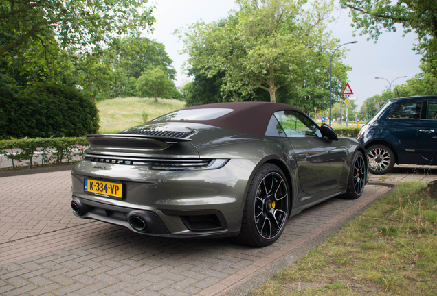 Porsche 992 Turbo S Cabriolet