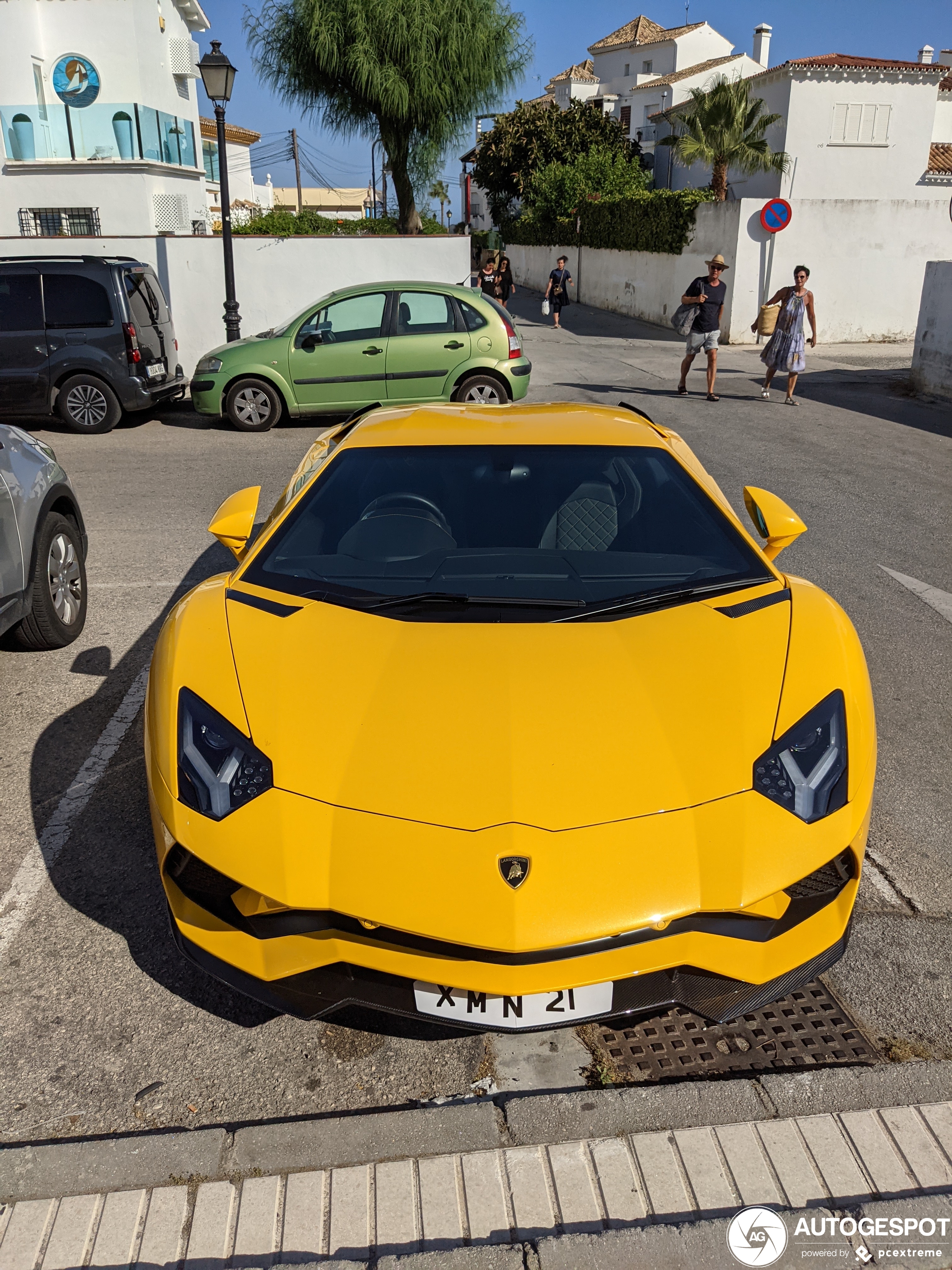 Lamborghini Aventador S LP740-4