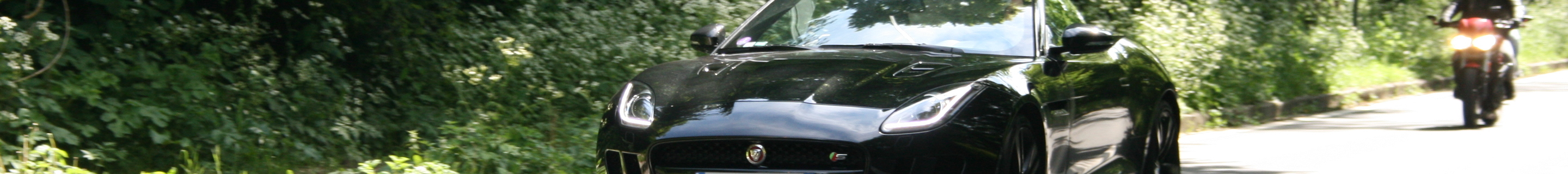 Jaguar F-TYPE S AWD Convertible