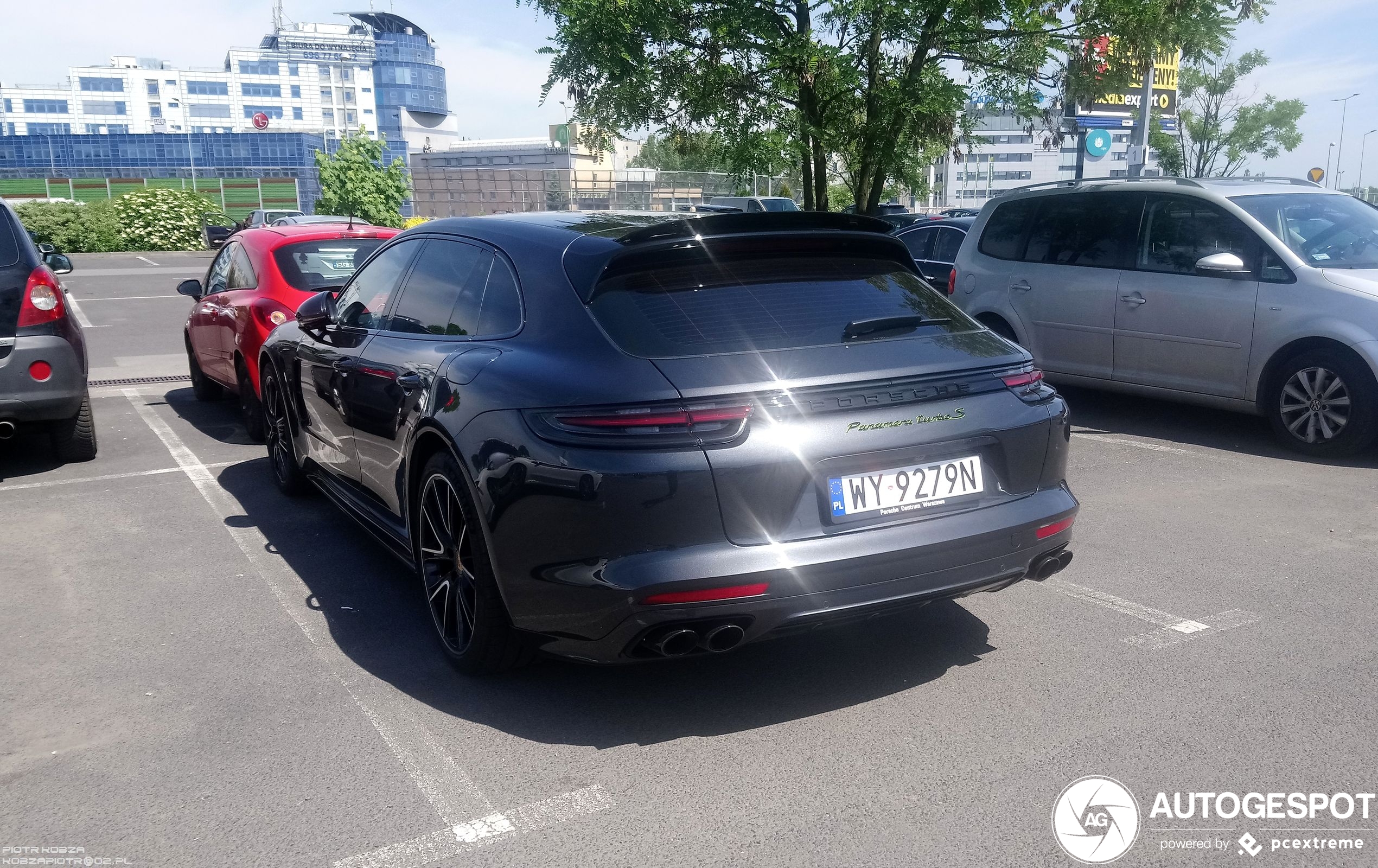 Porsche 971 Panamera Turbo S E-Hybrid Sport Turismo