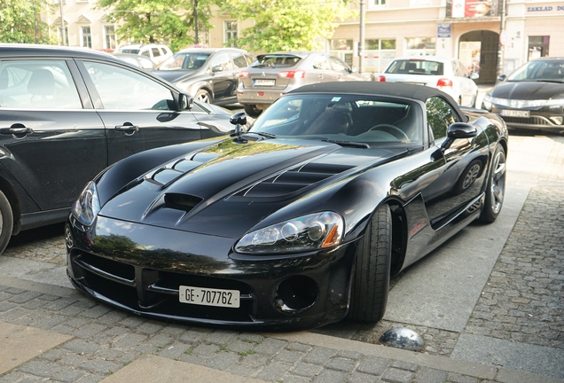 Dodge Viper SRT-10 Roadster 2003