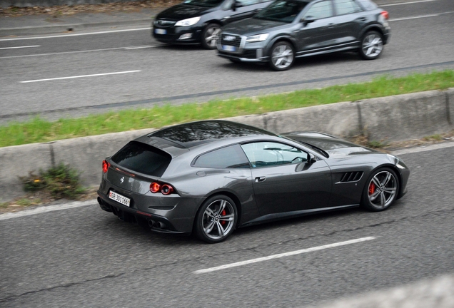 Ferrari GTC4Lusso T