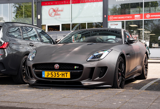 Jaguar F-TYPE R Coupé