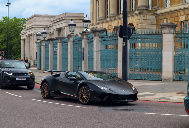 Lamborghini Huracán LP640-4 Performante Spyder