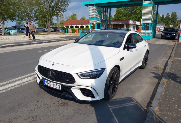 Mercedes-AMG GT 63 X290