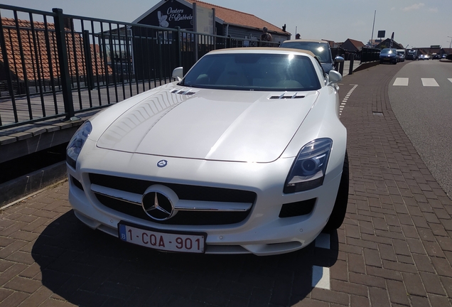 Mercedes-Benz SLS AMG Roadster